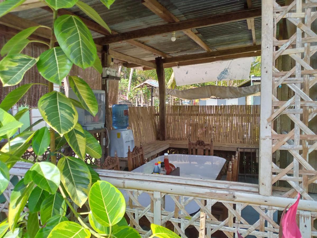 Junjals Backpackers Chalet Bohol Exterior foto