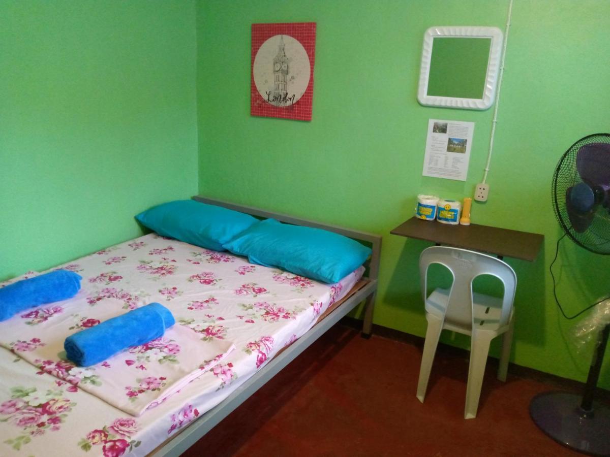 Junjals Backpackers Chalet Bohol Exterior foto